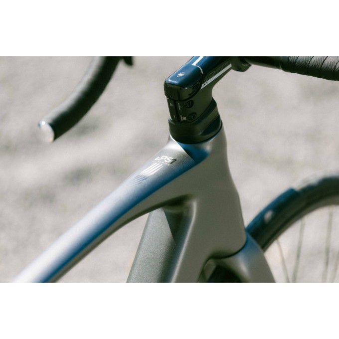 BH - iRS1 CARBON 1.4 EC146 BH - iRS1 CARBON 1.4 EC146