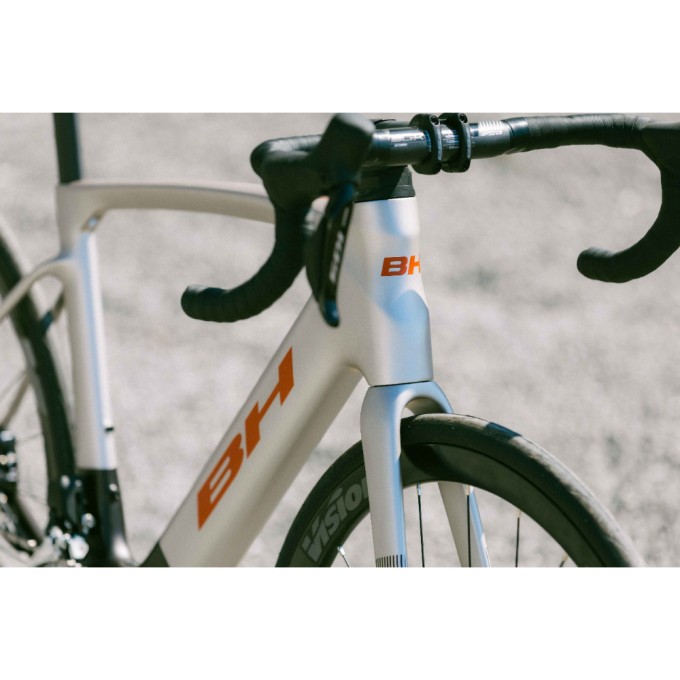 BH - iRS1 CARBON 1.5 EC156 BH - iRS1 CARBON 1.5 EC156