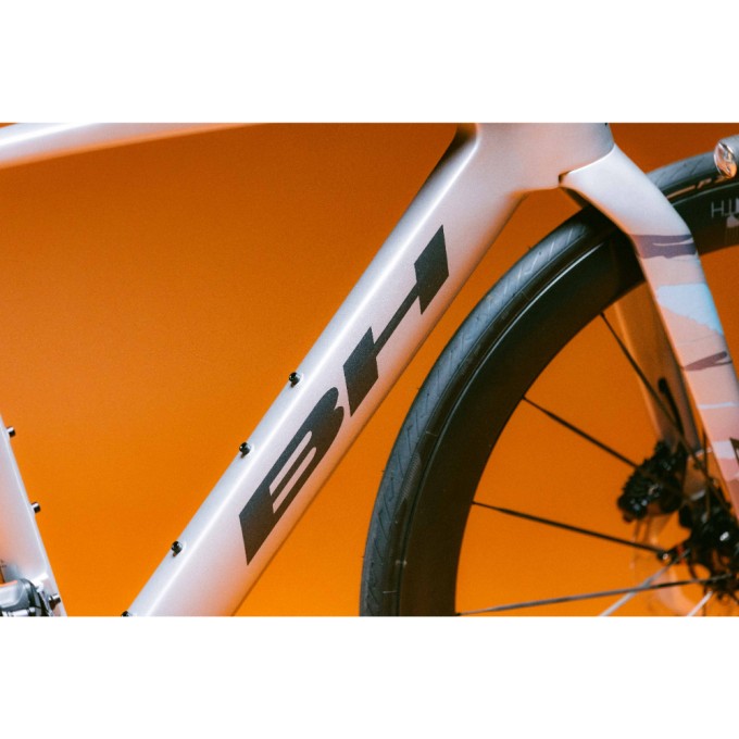 BH - AEROLIGHT 8.0 LA806 BH - AEROLIGHT 8.0 LA806