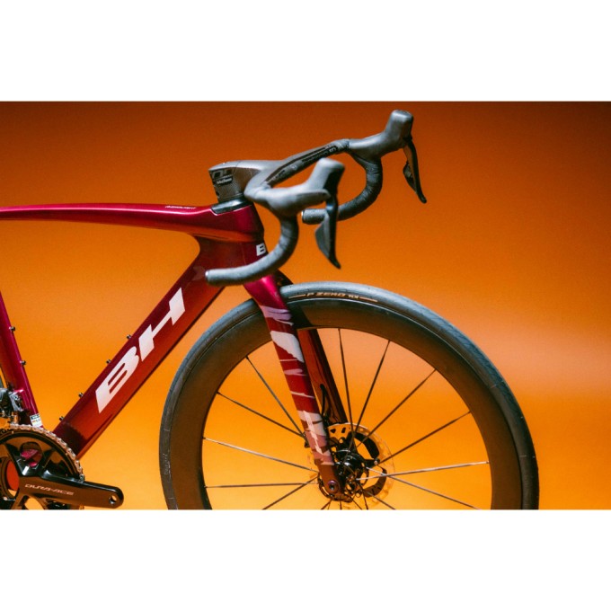 BH - AEROLIGHT 9.0 LA906 BH - AEROLIGHT 9.0 LA906