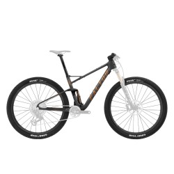 FACTOR - Lando XC Fox Premium Package with Wheels