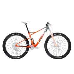 FACTOR - Lando XC Fox Premium Package with Wheels