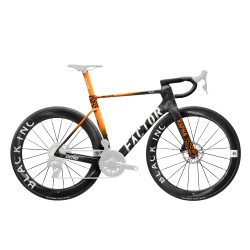 FACTOR - OSTRO VAM - Team AMANI Edition 2025 - Premium Package with Wheels