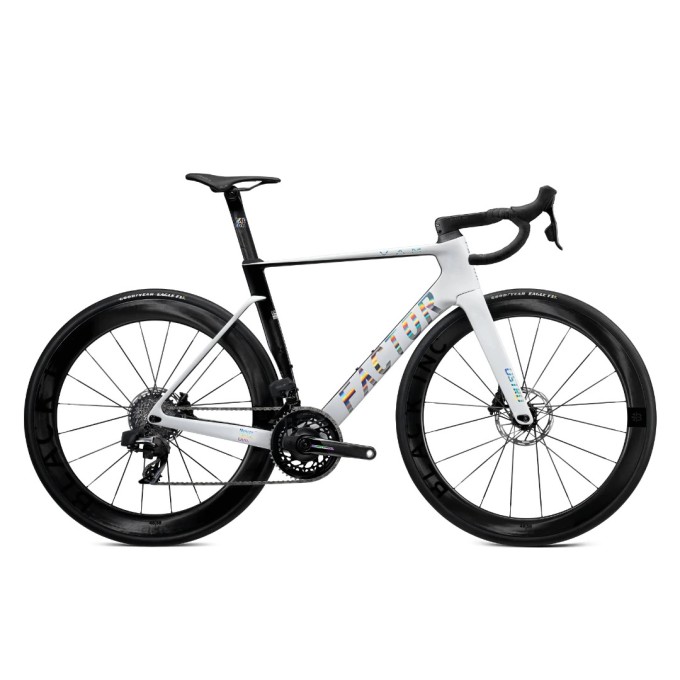 FACTOR - OSTRO VAM - SRAM Force with Power Meter FACTOR - OSTRO VAM - SRAM Force with Power Meter