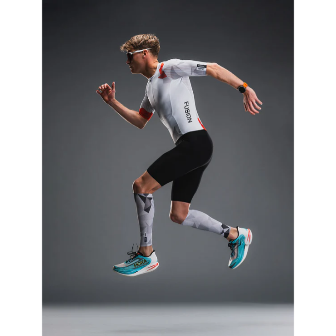 Fusion - TEMPO! PRO Tri Suit (Mens) Fusion - TEMPO! PRO Tri Suit (Mens)