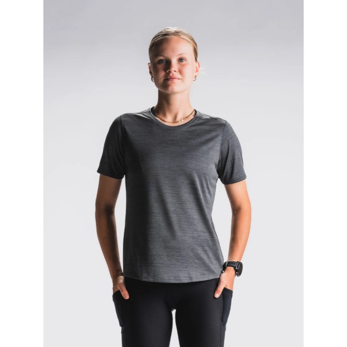 Fusion - Женская C3 Футболка Fusion - Женская C3 Футболка