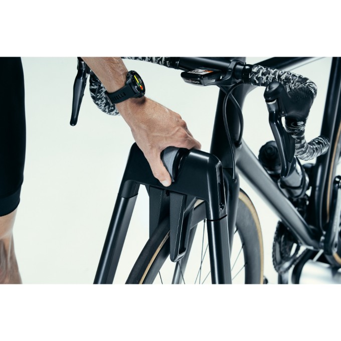 Wahoo - KICKR ROLLR Smart Bike Roller Trainer Wahoo - KICKR ROLLR Smart Bike Roller Trainer