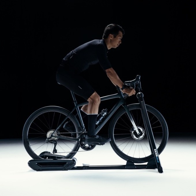 Wahoo - KICKR ROLLR Smart Bike Roller Trainer Wahoo - KICKR ROLLR Smart Bike Roller Trainer