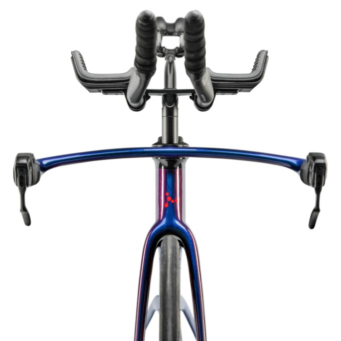 ARGON 18 - E119 Tri+ Disc - SRAM RED eTap AXS ARGON 18 - E119 Tri+ Disc - SRAM RED eTap AXS